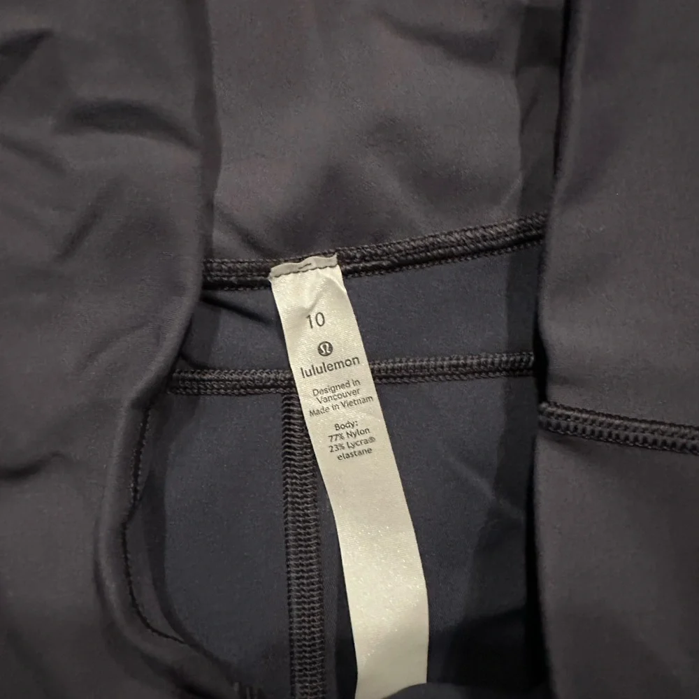 Lululemon spandex - Picture 3 of 4